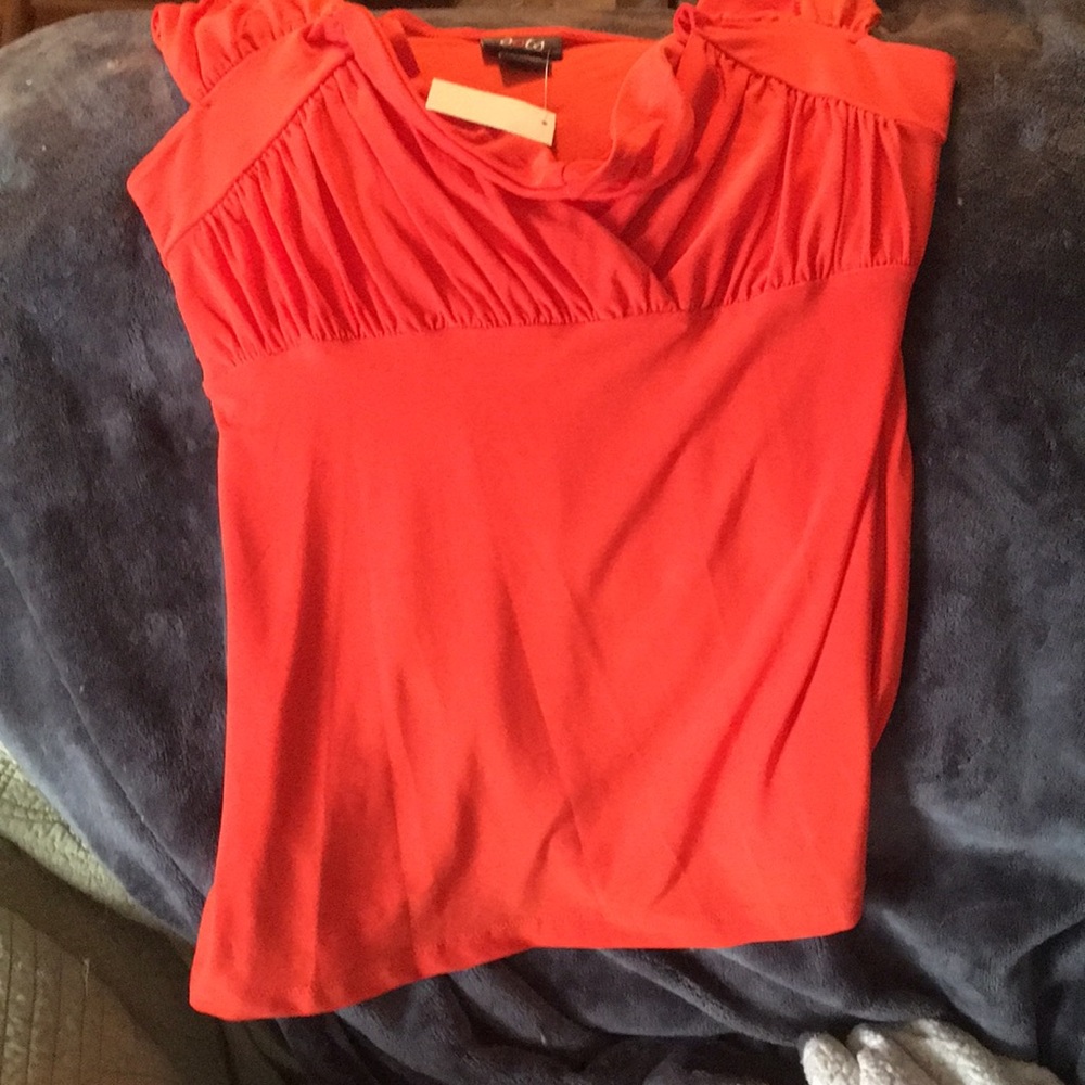 Top - Picture 4 of 6